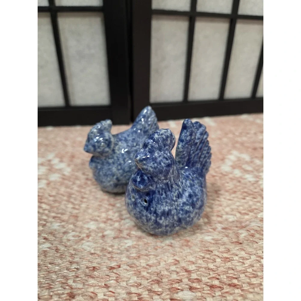Vintage Blue Rooster Americana Salt and Pepper Shaker Set Cottagecore Momcore